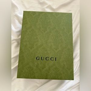 Gucci gift box